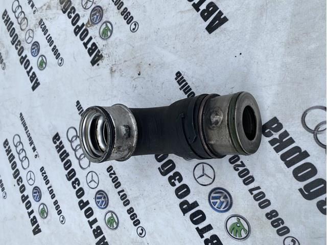 Шланг/патрубок інтеркуллера 1T0145790B VAG
