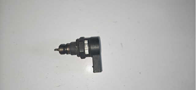 Регулятор тиску палива 0281002481 BMW