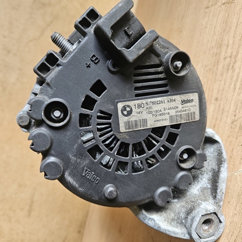 Генератор автомобільний 7802261 BMW