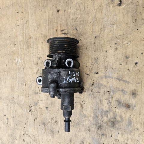 Насос вакуумний YC1Q2A451AG FORD