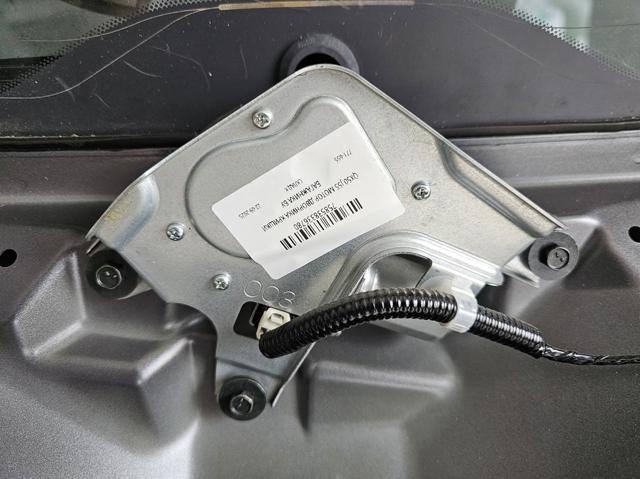 Склоочисник дверей задка 287105AA0A NISSAN