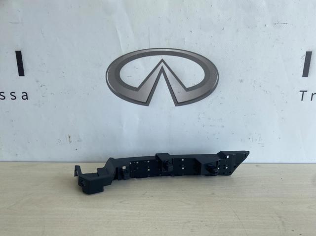 Праве кріплення переднього бампера 57707FL040 SUBARU