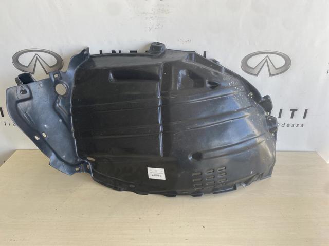 Підкрилок переднього крила, лівий передній 63845CL70A MARKET (OEM)