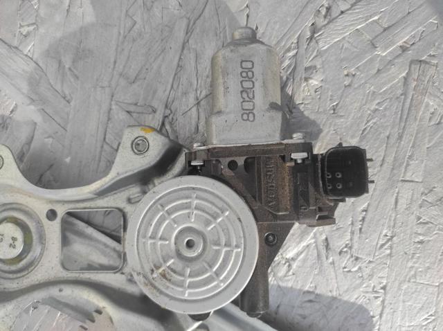 Склопідйомник задніх лівих дверей 827213NN0A NISSAN