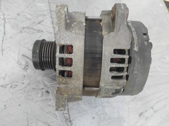 Авто генератор A0009061903 NISSAN