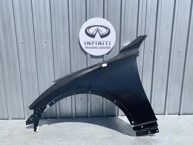Переднє праве крило F31001BAAA NISSAN