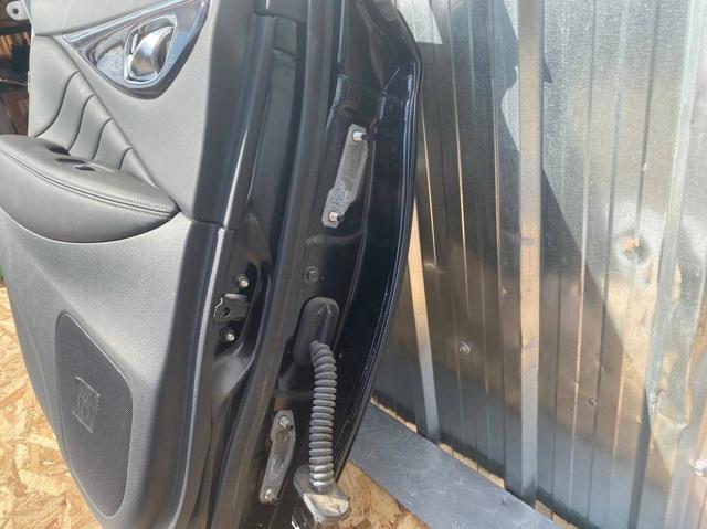 Двері пасажирськи задні ліві H210A4GAMA NISSAN