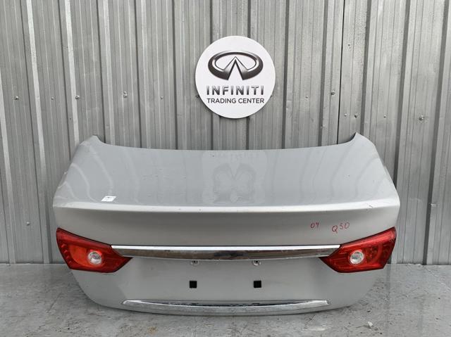 Кришка багажника кузова H430M4HBMA NISSAN