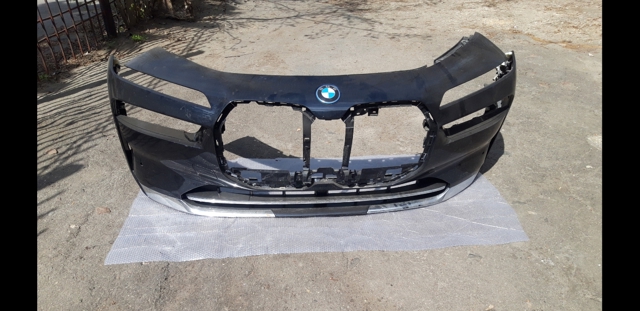 Кожух бампера переднього 51115A52CF2 BMW