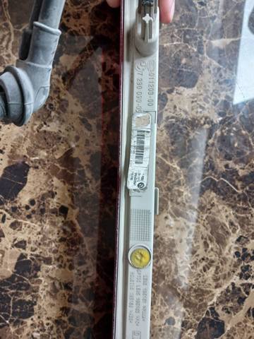 Стоп-сигнал заднього скла 7290090 BMW