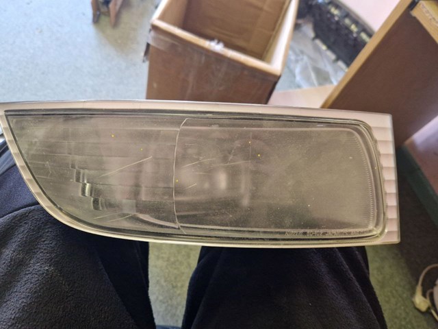 Туманка права 8121160160 TOYOTA