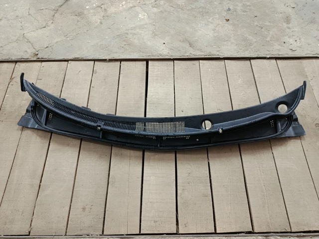 Решітка склоочисників 861501R000 HYUNDAI