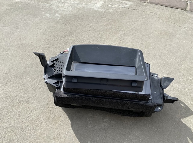 8310833031 Toyota
