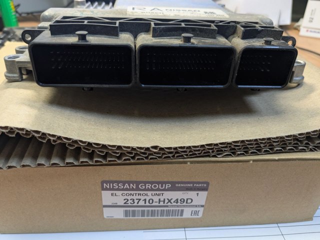 Модуль управління двигуном 23710HX49D NISSAN