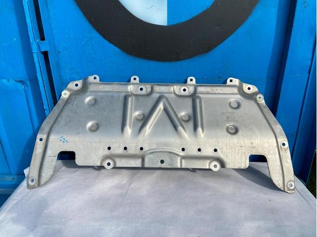 Захист моторного відсіку 31146868620 BMW