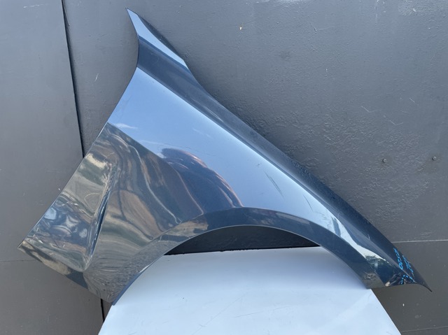 Переднє праве крило 41009466096 BMW