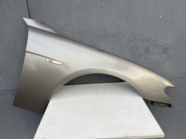 Переднє праве крило 41357061662 BMW