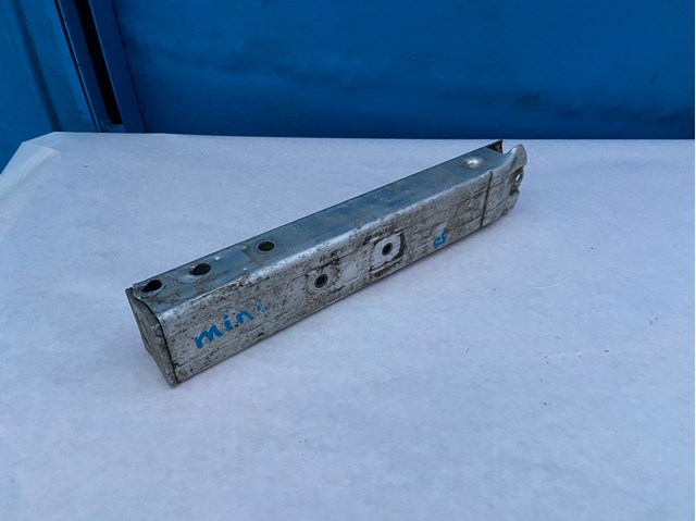Кронштейн підсилювача переднього бампера 51117378739 BMW