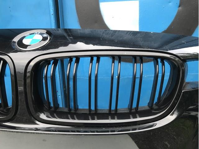 Решітка радіатора ліва 51117464493 BMW