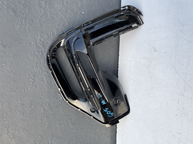 Ободок фари протитуманной 51118746239 BMW