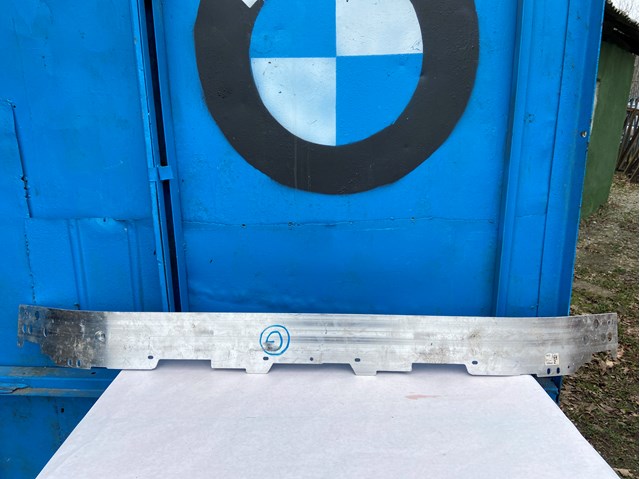 Підсилювач бампера переднього 51119879155 BMW