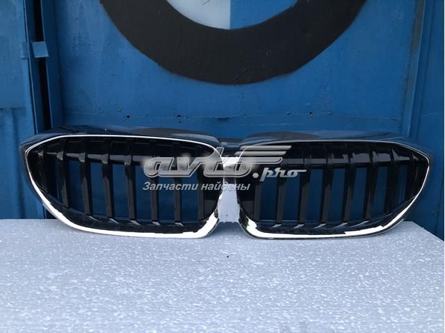 Решітка радіатора 51137449432 BMW