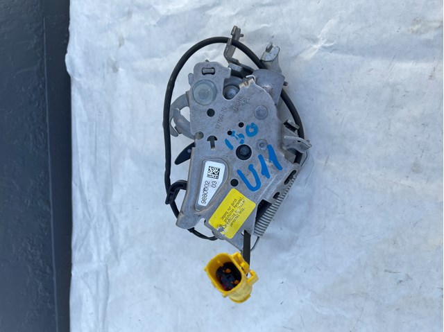 Замок капота, правий 51239880002 BMW