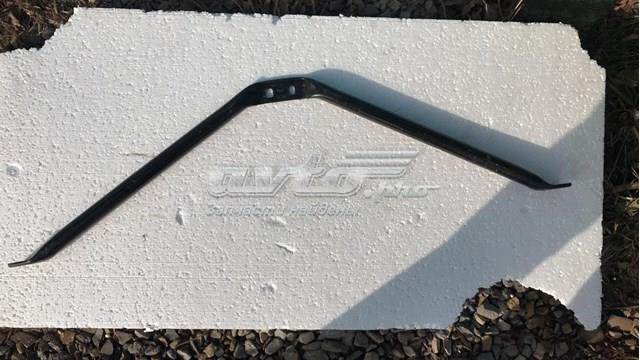 Рамка радіатора нижня 51647357211 BMW