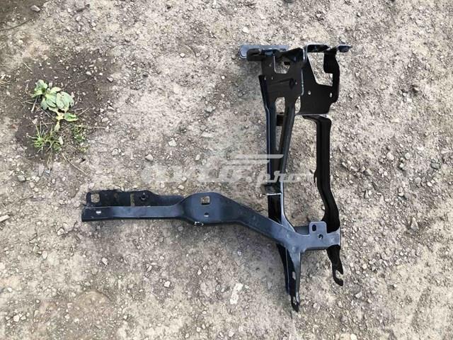 Кріплення фари передньої, правої 51647400114 BMW