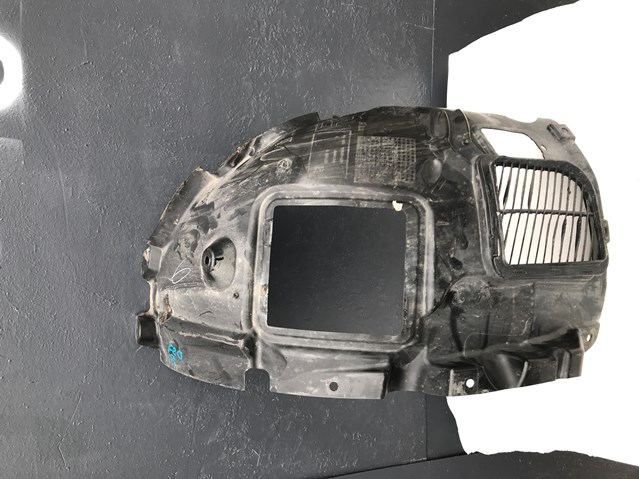 Підкрилок переднього крила, правий передній 51717260710 BMW