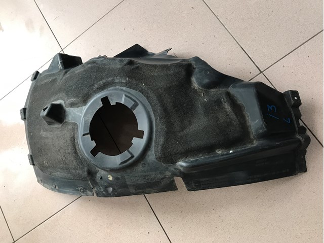 Підкрилок переднього крила, лівий передній 51717368599 BMW