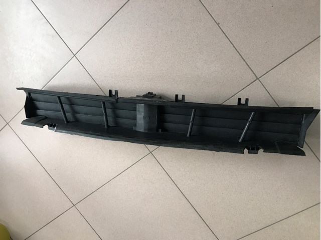 Жалюзі радіатора 51745A218F6 BMW