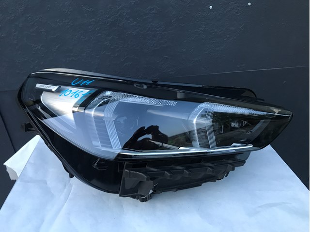 Основна фара - вставка 63115A64424 BMW