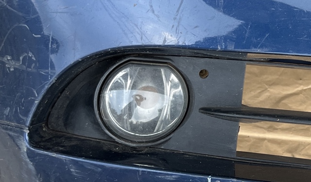 Туманка права 63176910792 BMW