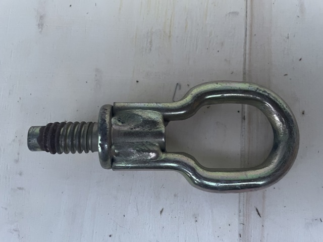 Крюк буксирувальний передній 1674282 FORD