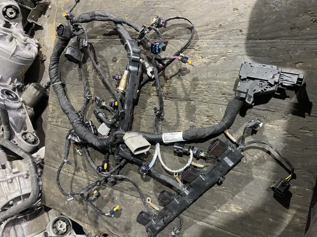 Джгут проводів моторного відсіку 06K972627HF VAG
