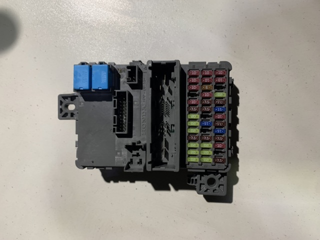 Корпус запобіжників 38200TRWA01 HONDA