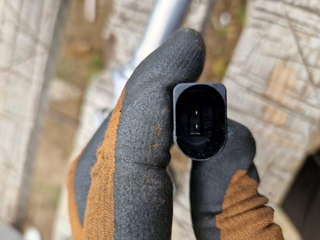 Передній датчик ABS 4M0927803C VAG