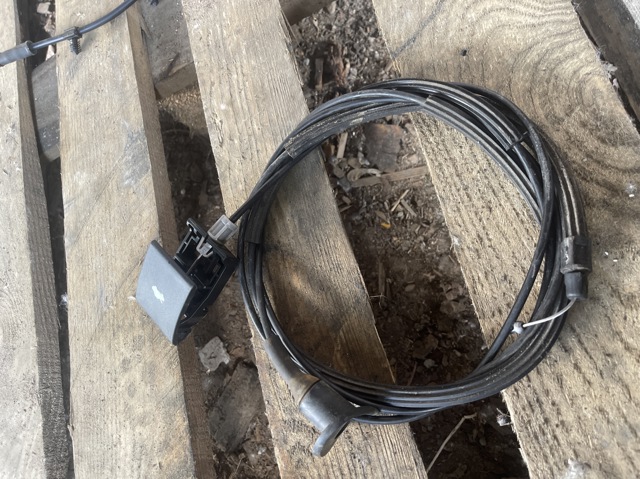 Трос капота без ручки 68290772AC CHRYSLER