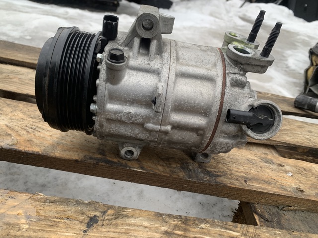 Насос кондиціонера 68459835AB CHRYSLER
