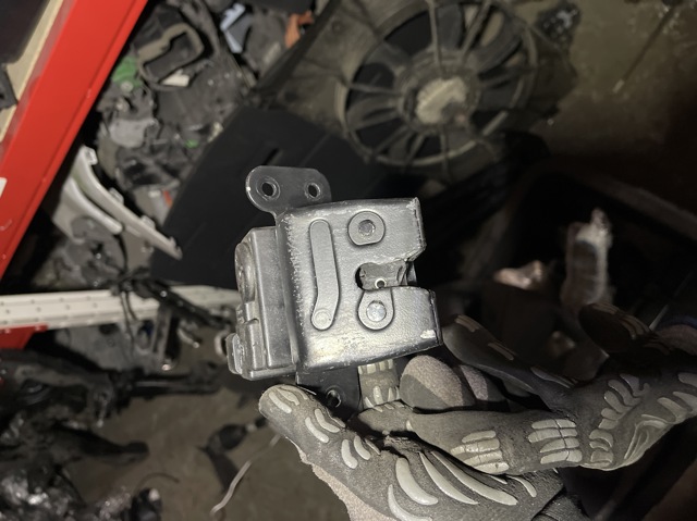 Замок кришки багажника 81230J9000 HYUNDAI