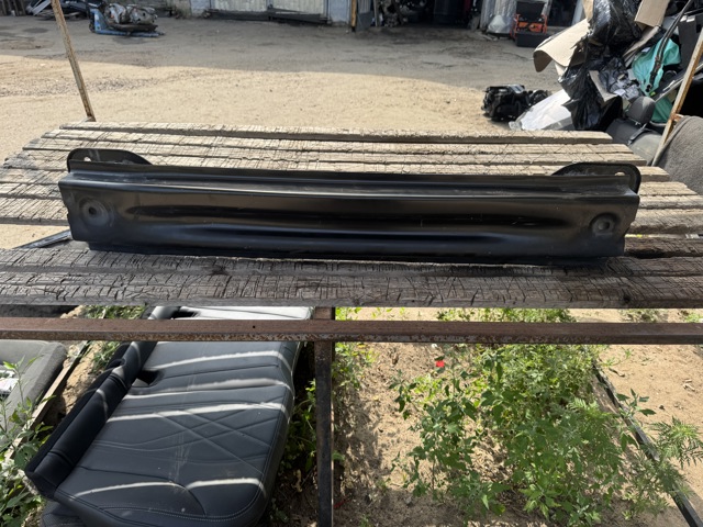 Швелер бампера LJ9Z17724A FORD
