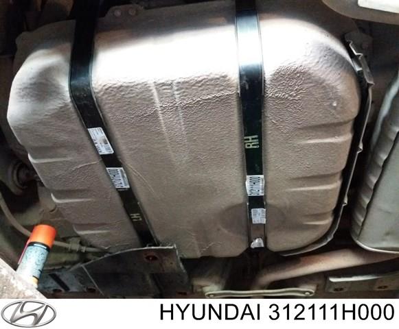 Оригінал. хомут (лента) кріплення бензобаку kia hyundai права сторона. продаєься комплектом, ціна за одну.  312111H000