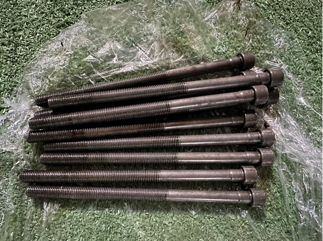 Болт головки блока циліндрів, ГБЦ 11128644674 BMW