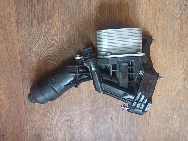 Корпус маслофільтра 11428513965 BMW