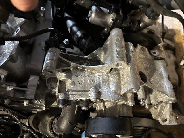 Насос охолодження 11518650988 BMW