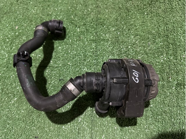 Помпа водяна, (насос) охолодження, додатковий електричний 11518663248 BMW