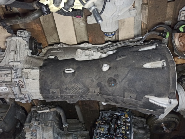 Коробка автомат 24008744785 BMW