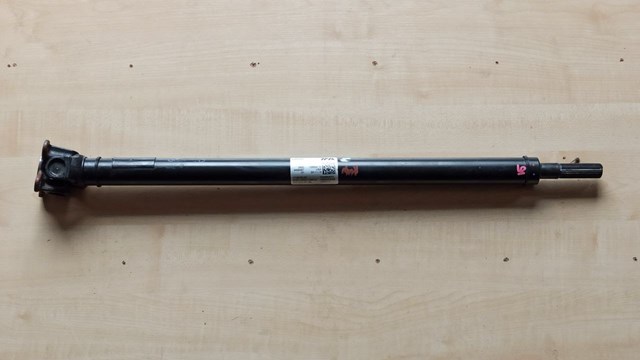 Вал карданний, передній 26209425911 BMW