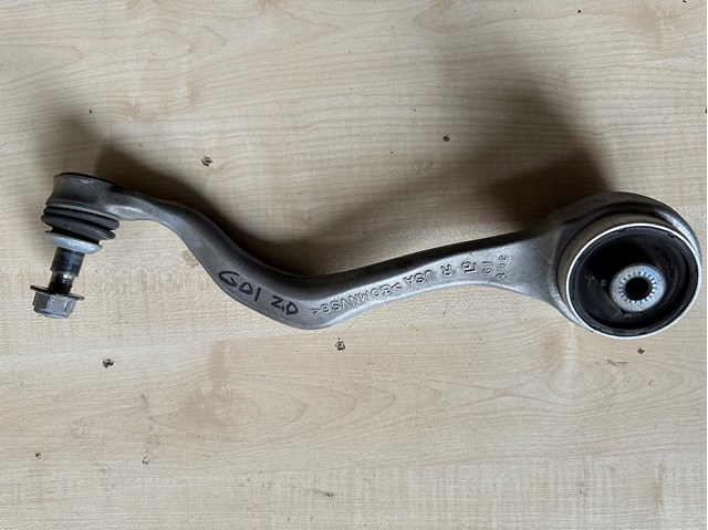 Поперечний важіль 31106890905 BMW